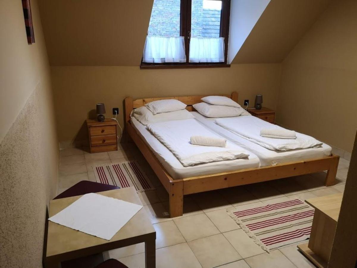 Szekely Vendeghaz Hotel Esztergom Luaran gambar