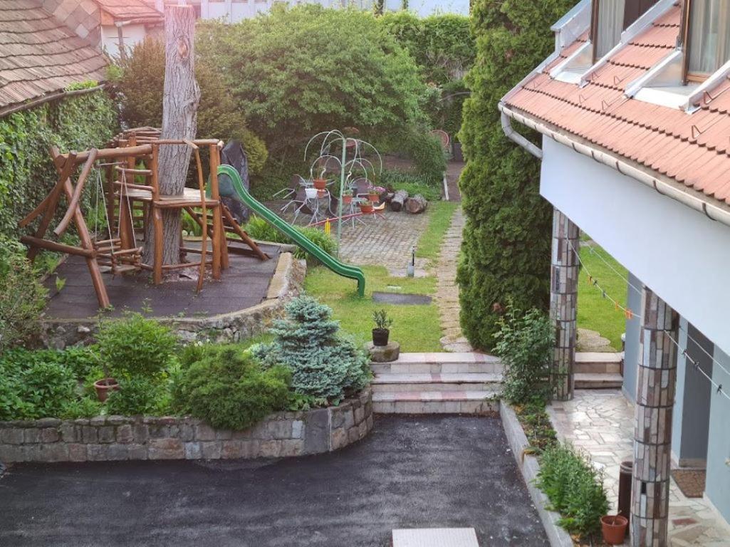 Szekely Vendeghaz Hotel Esztergom Luaran gambar